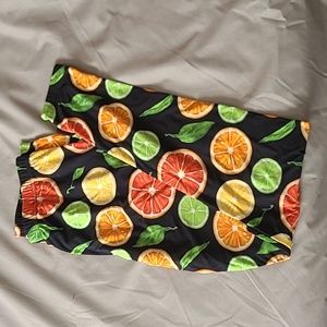 Plus size fruit leggings
